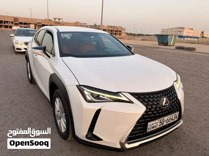 Lexus Ux 2019 photo 4