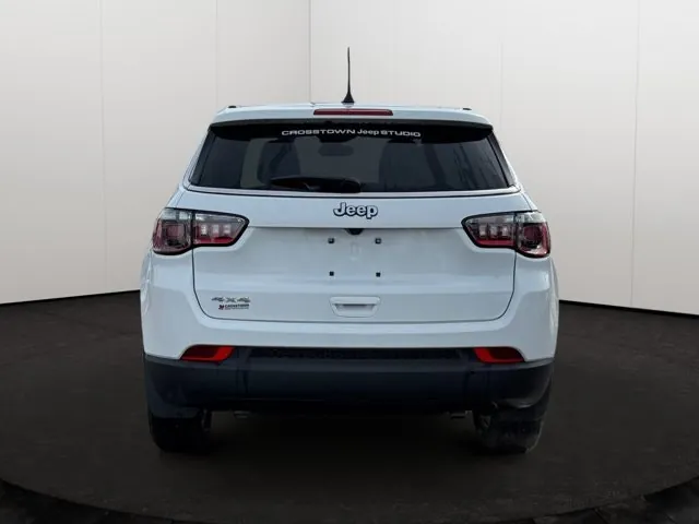 Jeep Compass 2026 photo 5