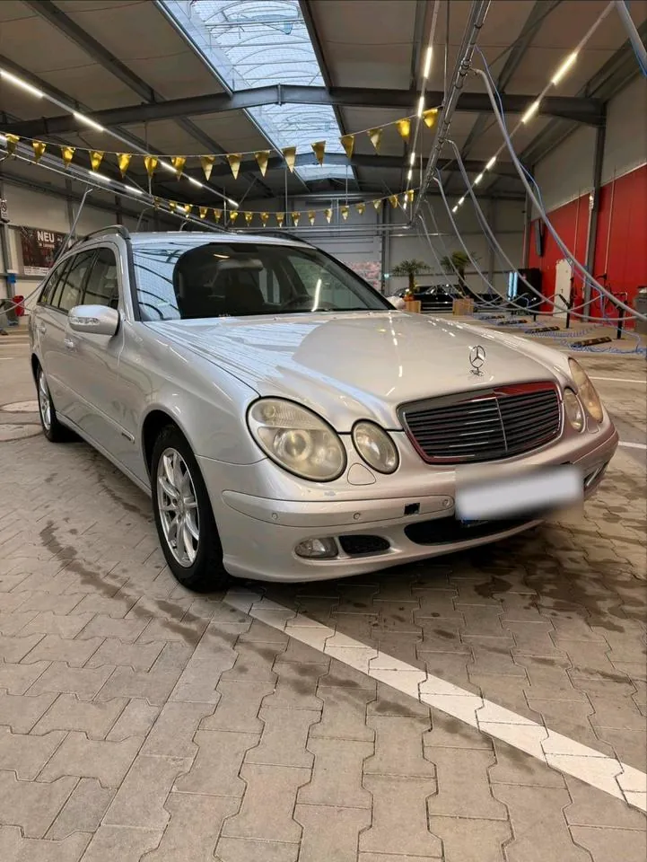 Mercedes-Benz E 220 Cdi