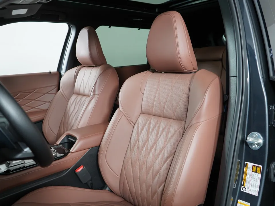Mitsubishi Outlander 2025 photo 5