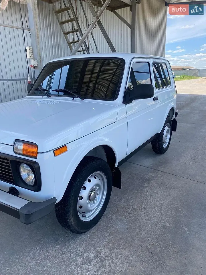Lada 21214