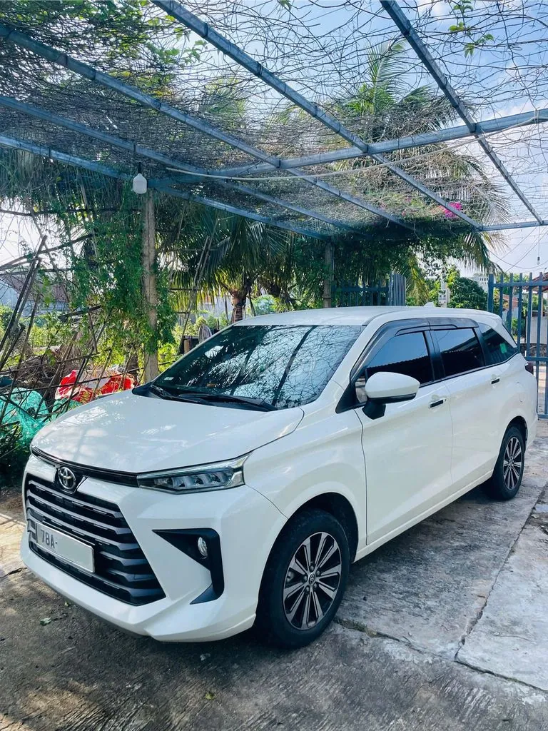 Toyota Avanza Premio