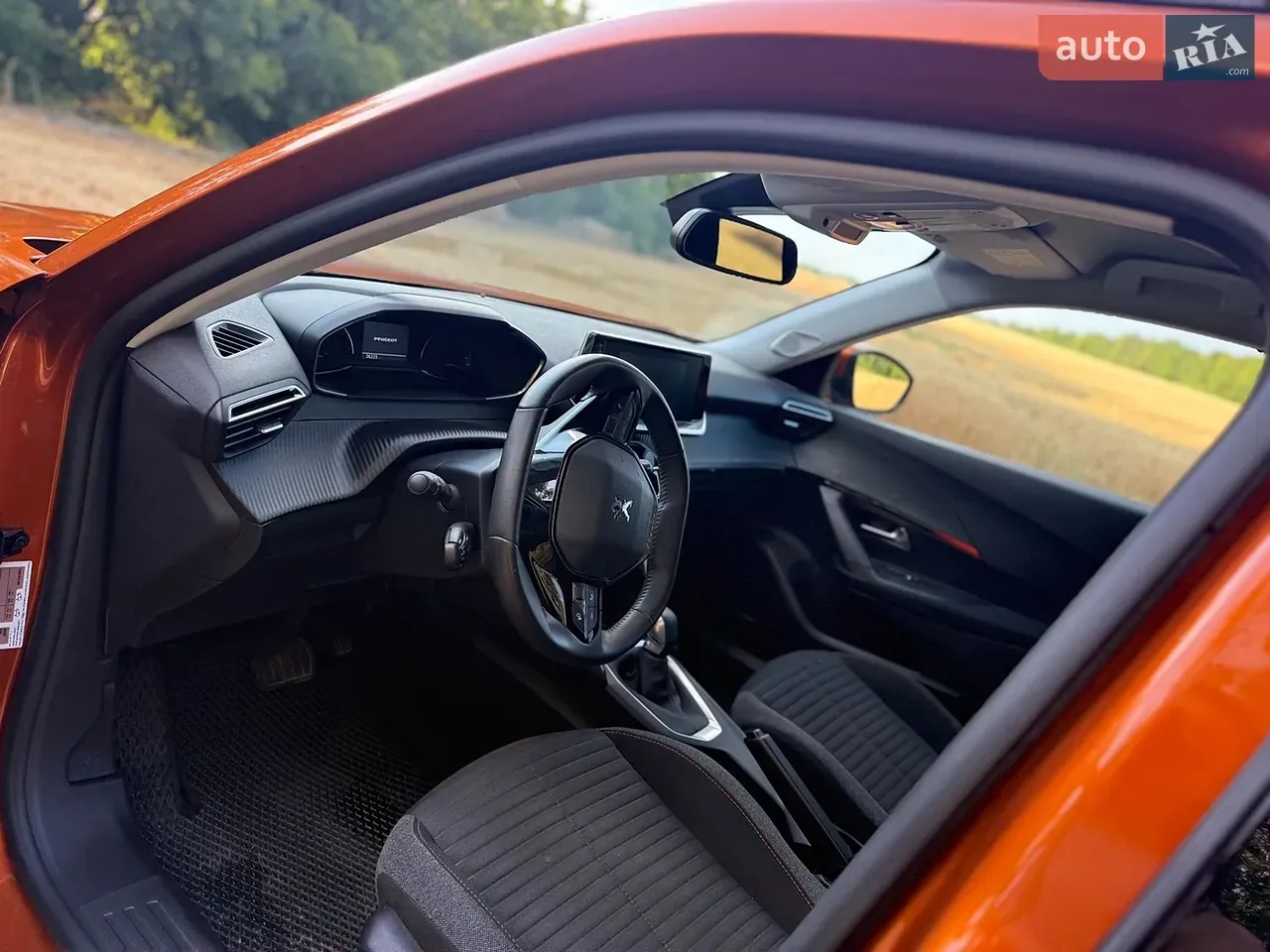 Peugeot 2008 2021 photo 5