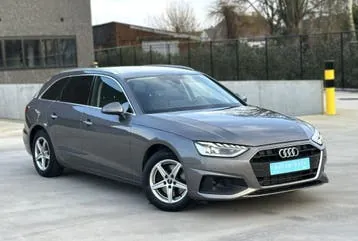 Audi A4 2022 photo 3