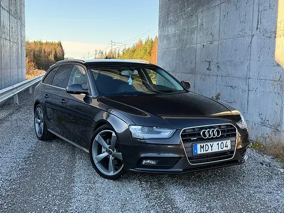 Audi A4 2013 photo 3