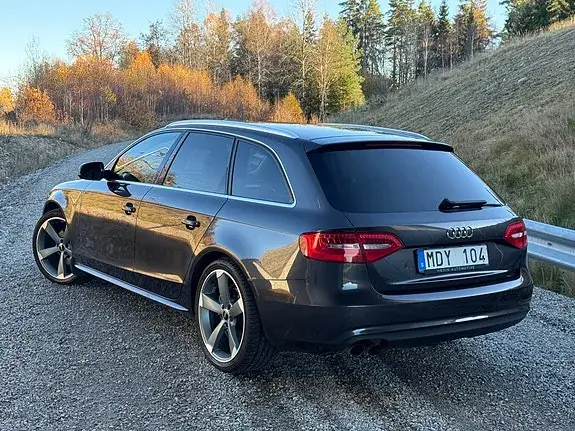 Audi A4 2013 photo 4