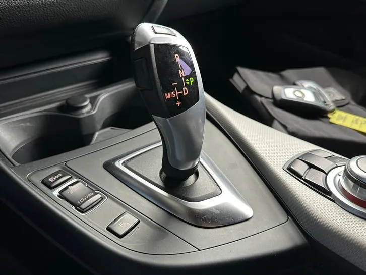 BMW 1 Series 2017 photo 2