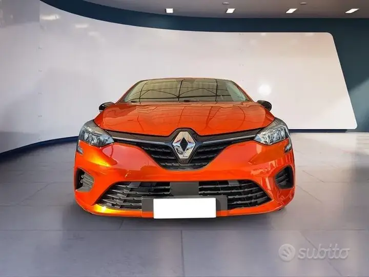 Renault Clio 2023 photo 2