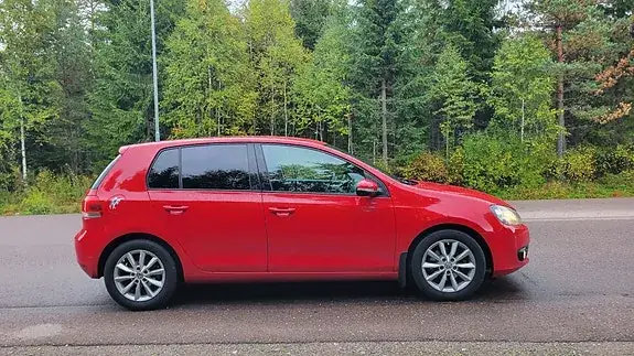 Volkswagen Golf 6 2011 photo 3