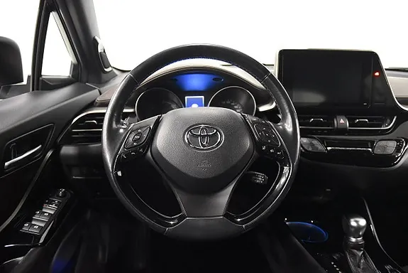 Toyota C-Hr 2019 photo 2
