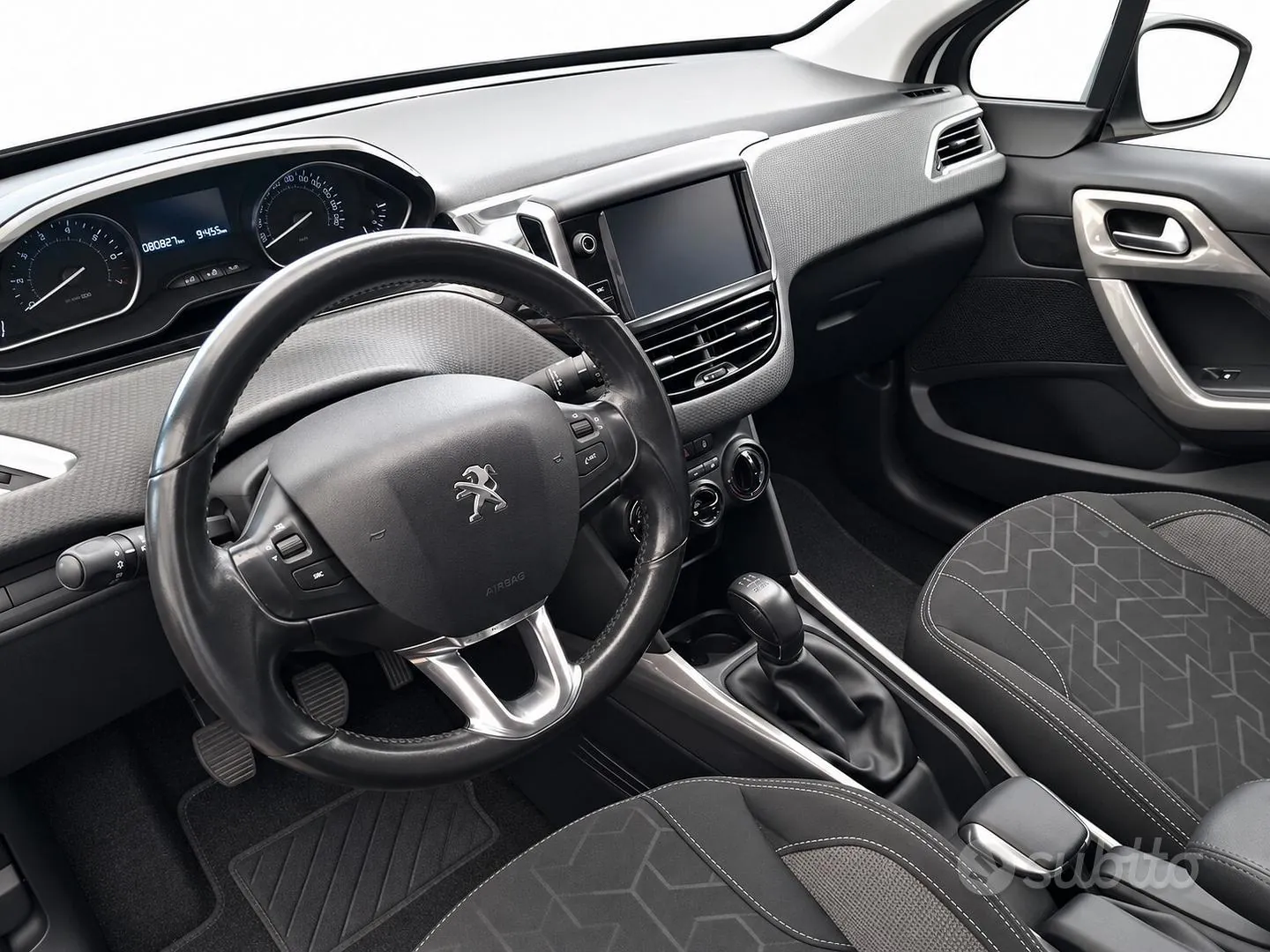 Peugeot 2008 2018 photo 5