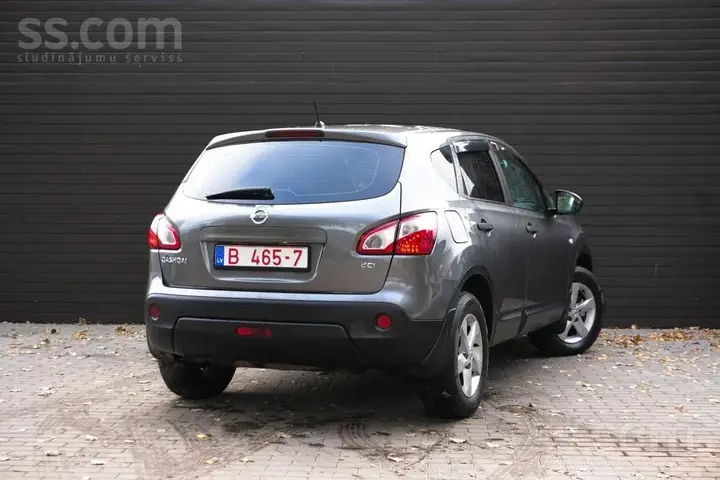 Nissan Qashqai 2011 photo 3