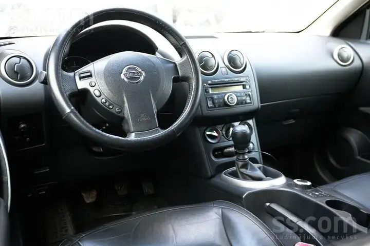 Nissan Qashqai 2011 photo 5