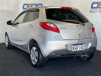 Mazda Demio 2007 photo 5
