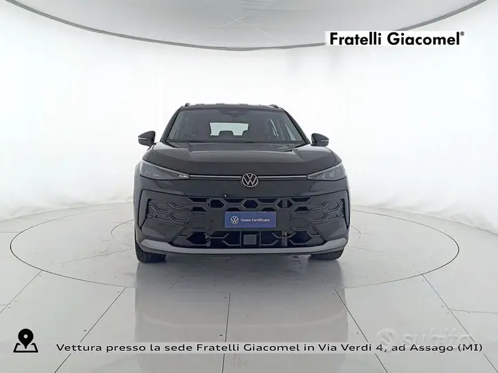 Volkswagen T-Roc 2026 photo 2