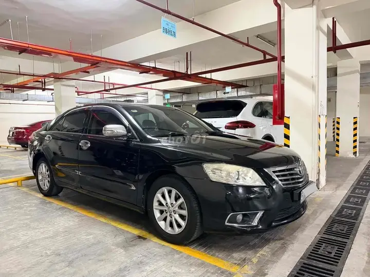Toyota Camry 2011 photo 2