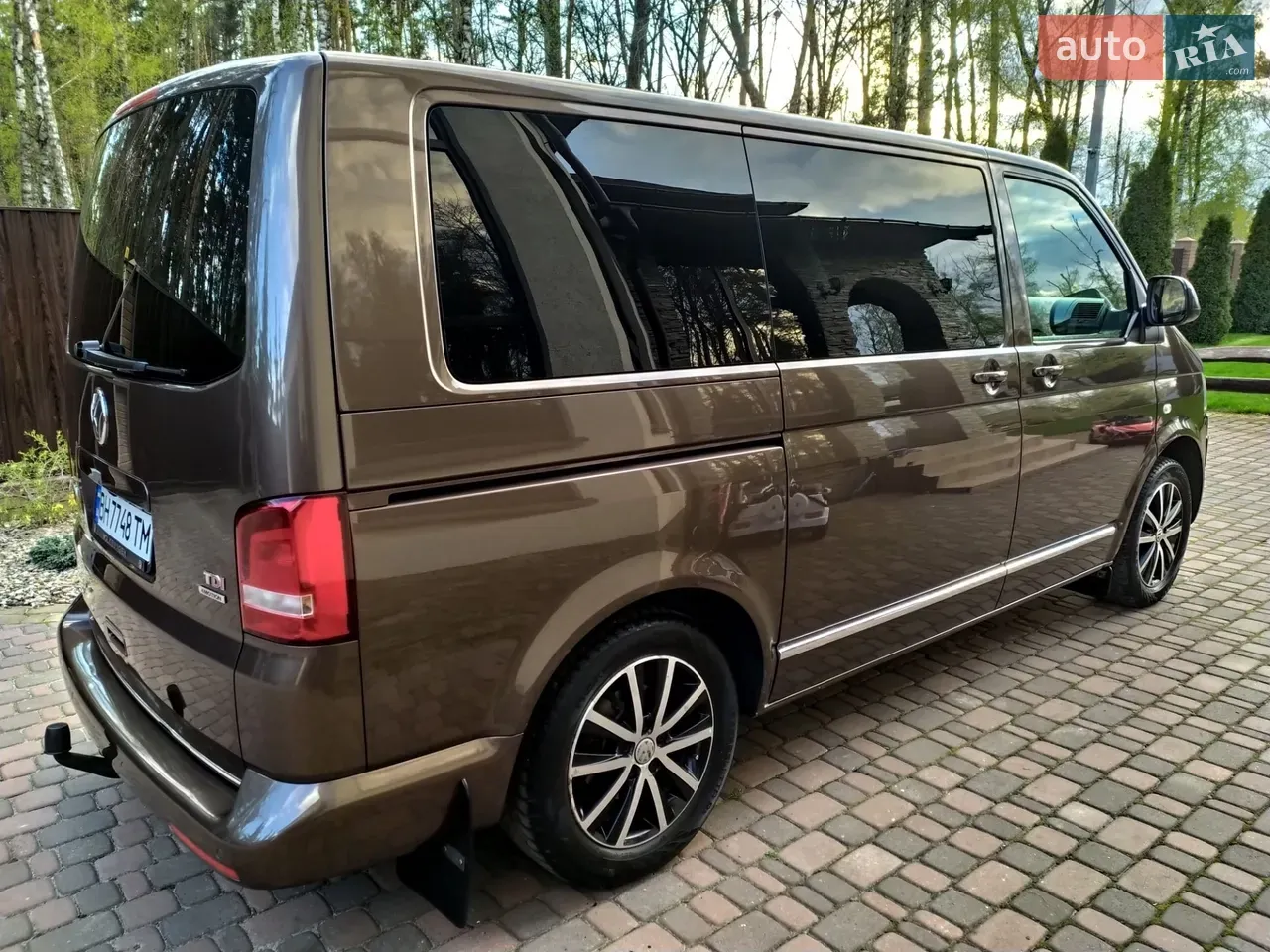 Volkswagen Multivan 2015 photo 4