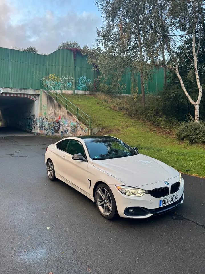 BMW F32