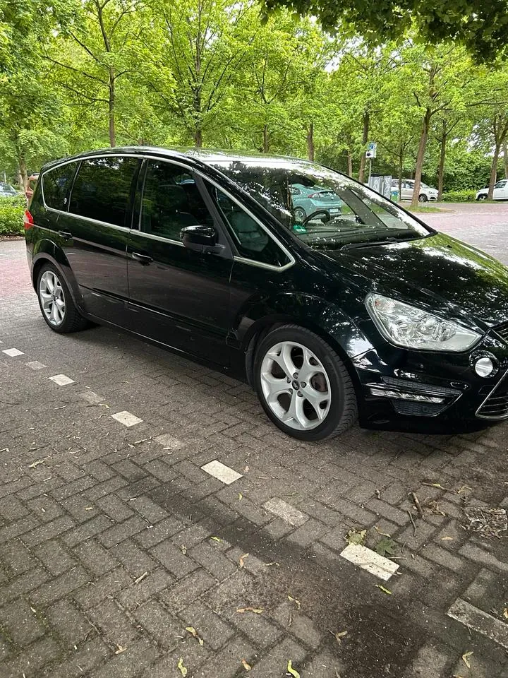 Ford S-Max