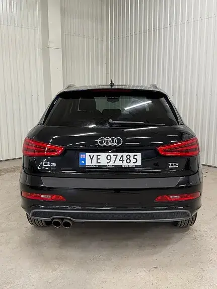 Audi Q3 2015 photo 5