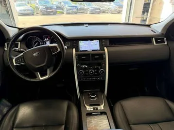 Land Rover Discovery Sport 2019 photo 2