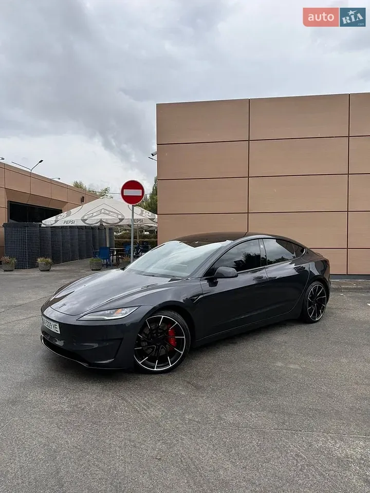 Tesla Model 3