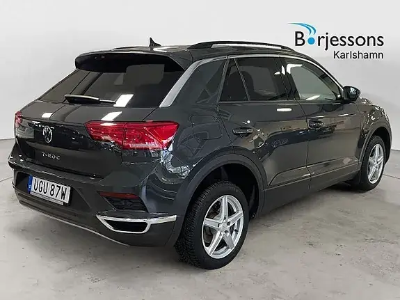 Volkswagen T-Roc 2021 photo 2