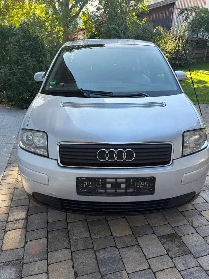 Audi A2