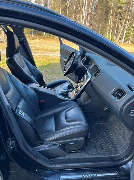 Volvo V60 2012 photo 5