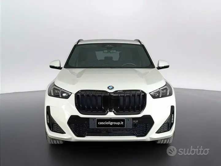 BMW X1 2025 photo 2
