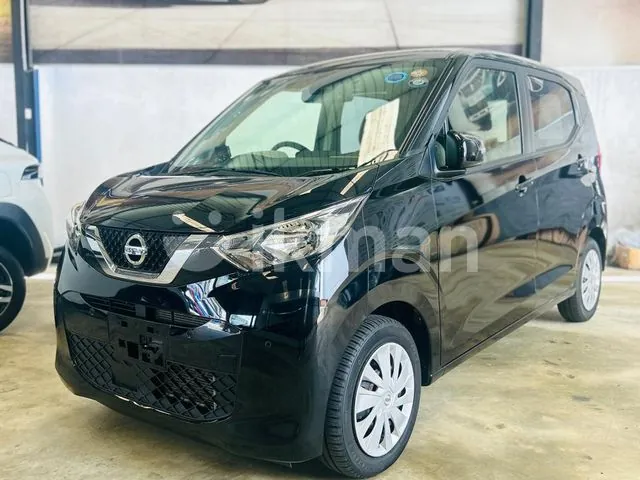 Nissan Dayz 2023 photo 2