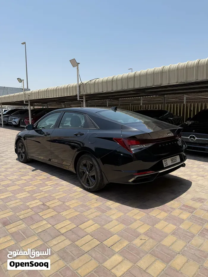Hyundai Elantra 2022 photo 2