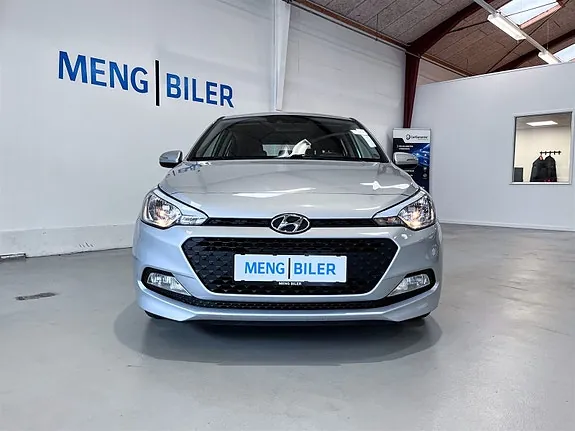 Hyundai I20 2017 photo 2