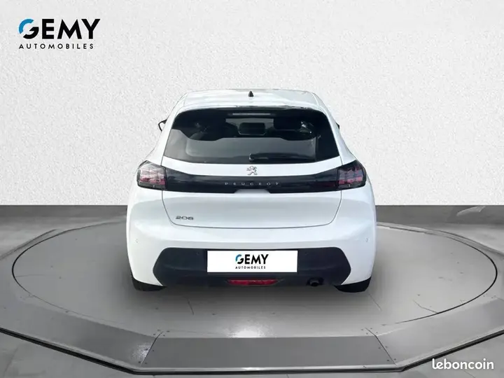 Peugeot 208 2022 photo 5