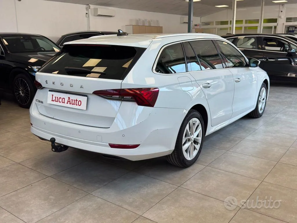 Skoda Octavia 2022 photo 4