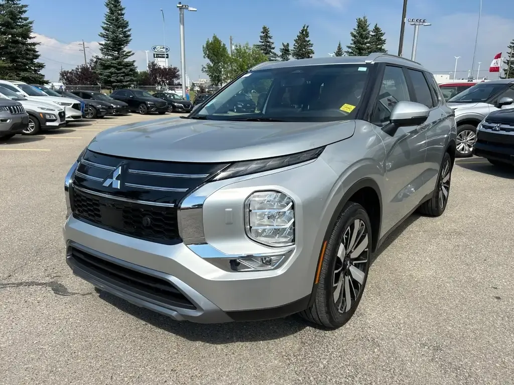 Mitsubishi Outlander 2025 photo 3