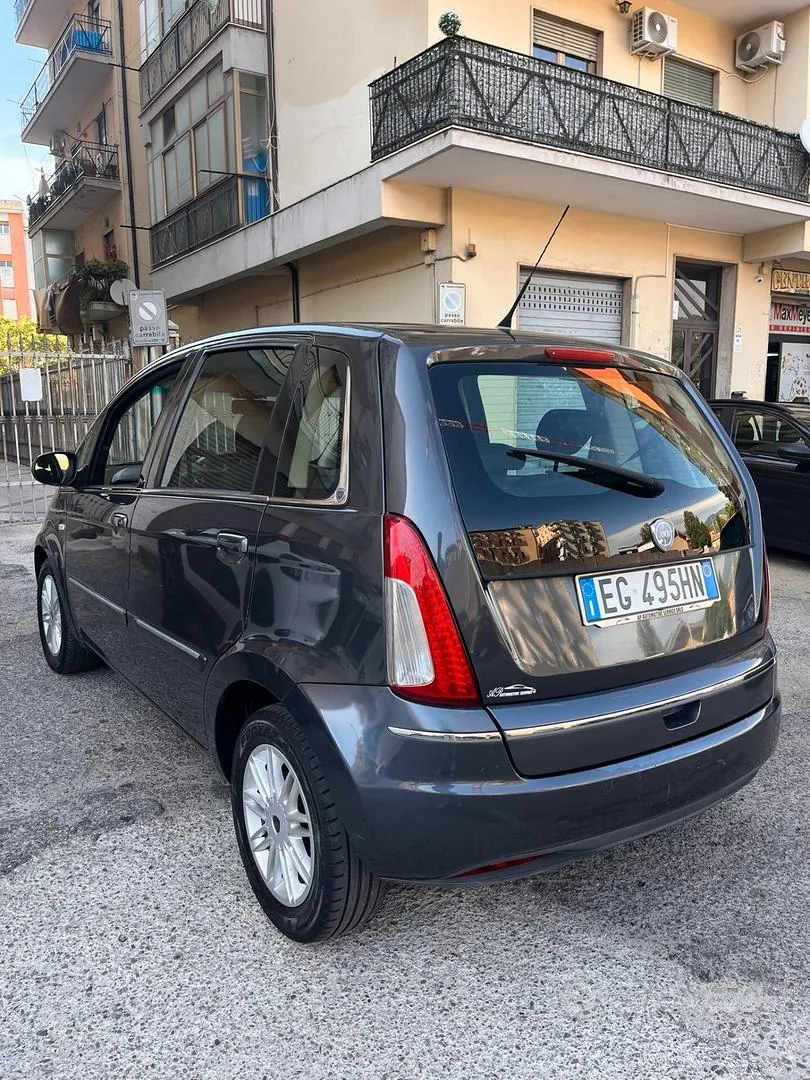 Lancia Musa 2010 photo 2
