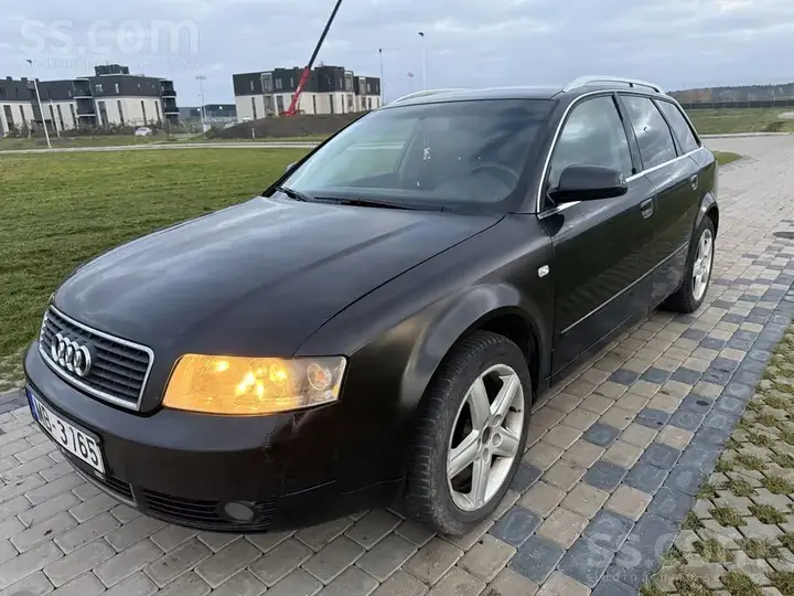 Audi A4 2002 photo 4