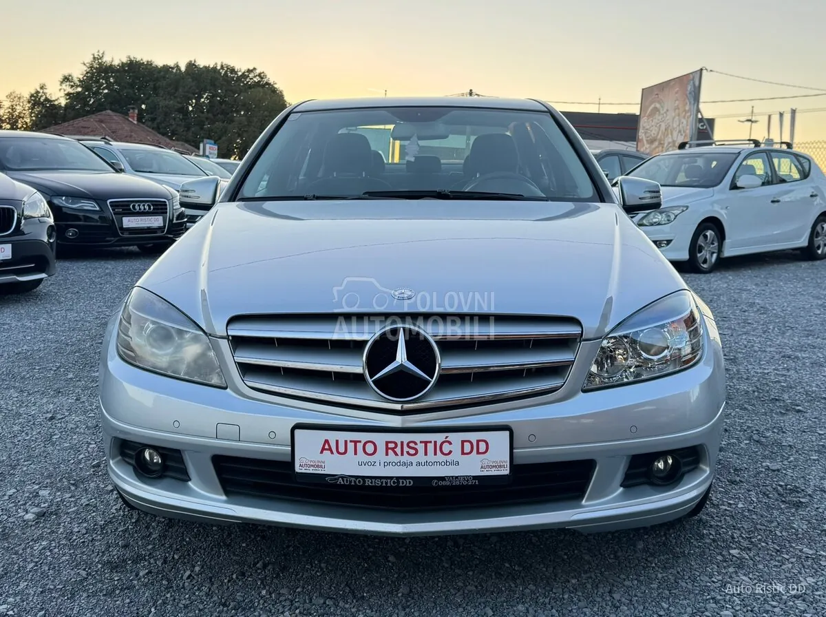 Mercedes-Benz C200 2009 photo 5
