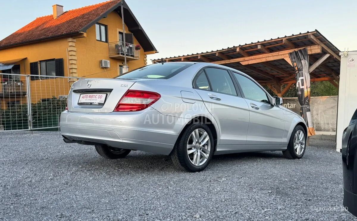 Mercedes-Benz C200 2009 photo 4