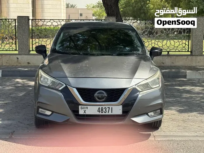 Nissan Versa 2020 photo 2