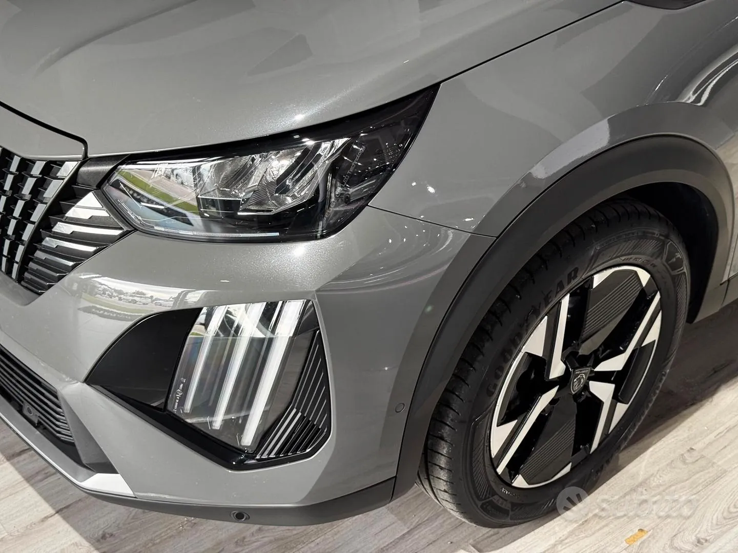 Peugeot 2008 2024 photo 4