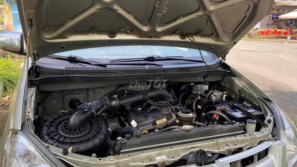 Toyota Innova 2006 photo 4