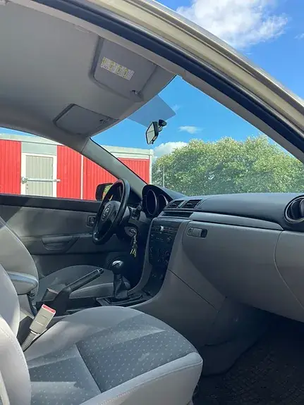 Mazda 3 2004 photo 5