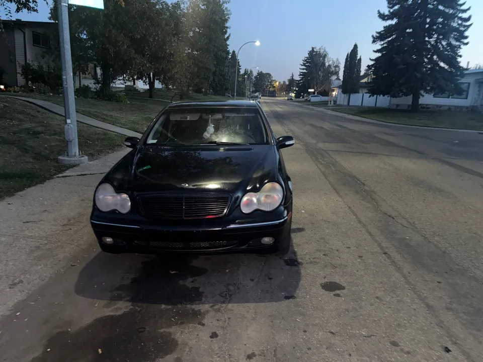 Mercedes-Benz C-Class 2002 photo 5