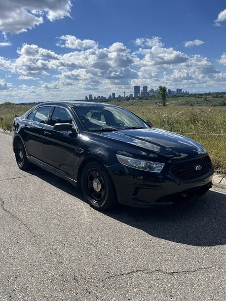 Ford Taurus