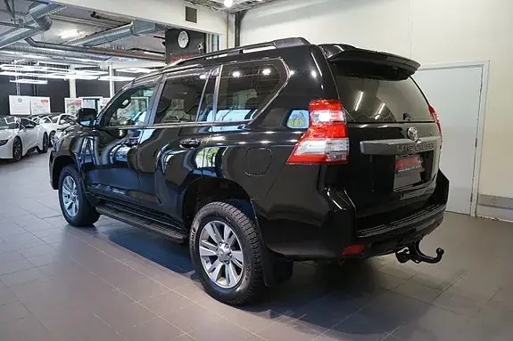 Toyota Land Cruiser 2015 photo 5