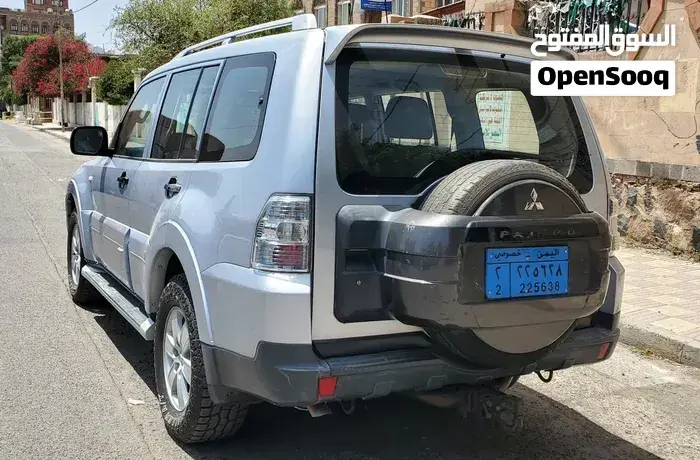 Mitsubishi Pajero 2008 photo 4