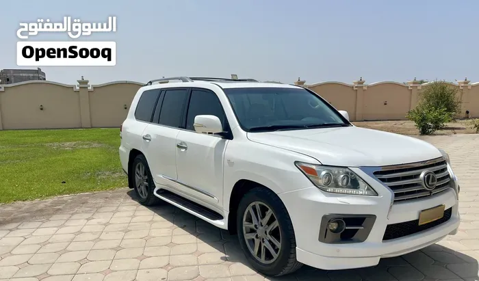 Lexus Lx570 2009 photo 2