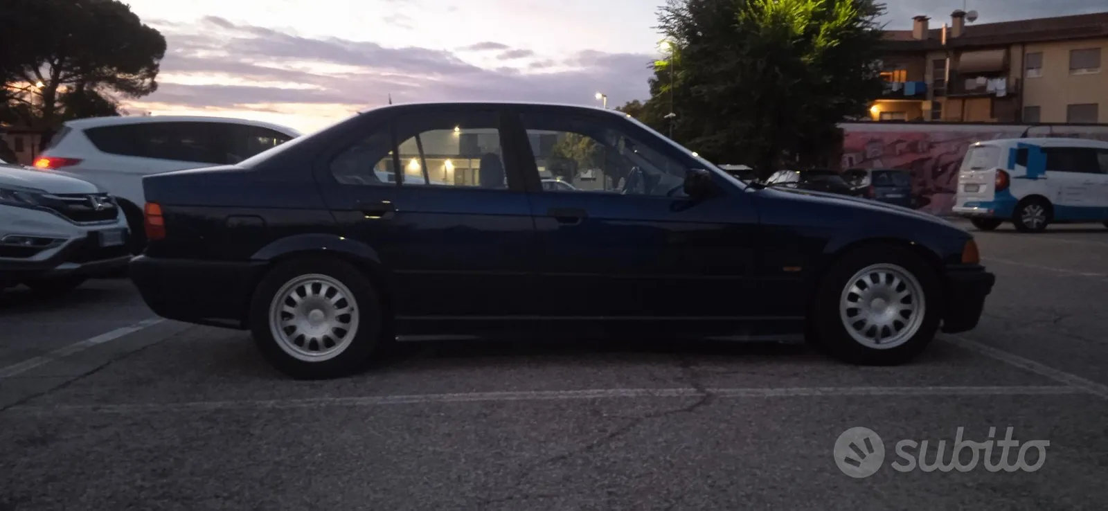 BMW E36 1996 photo 3